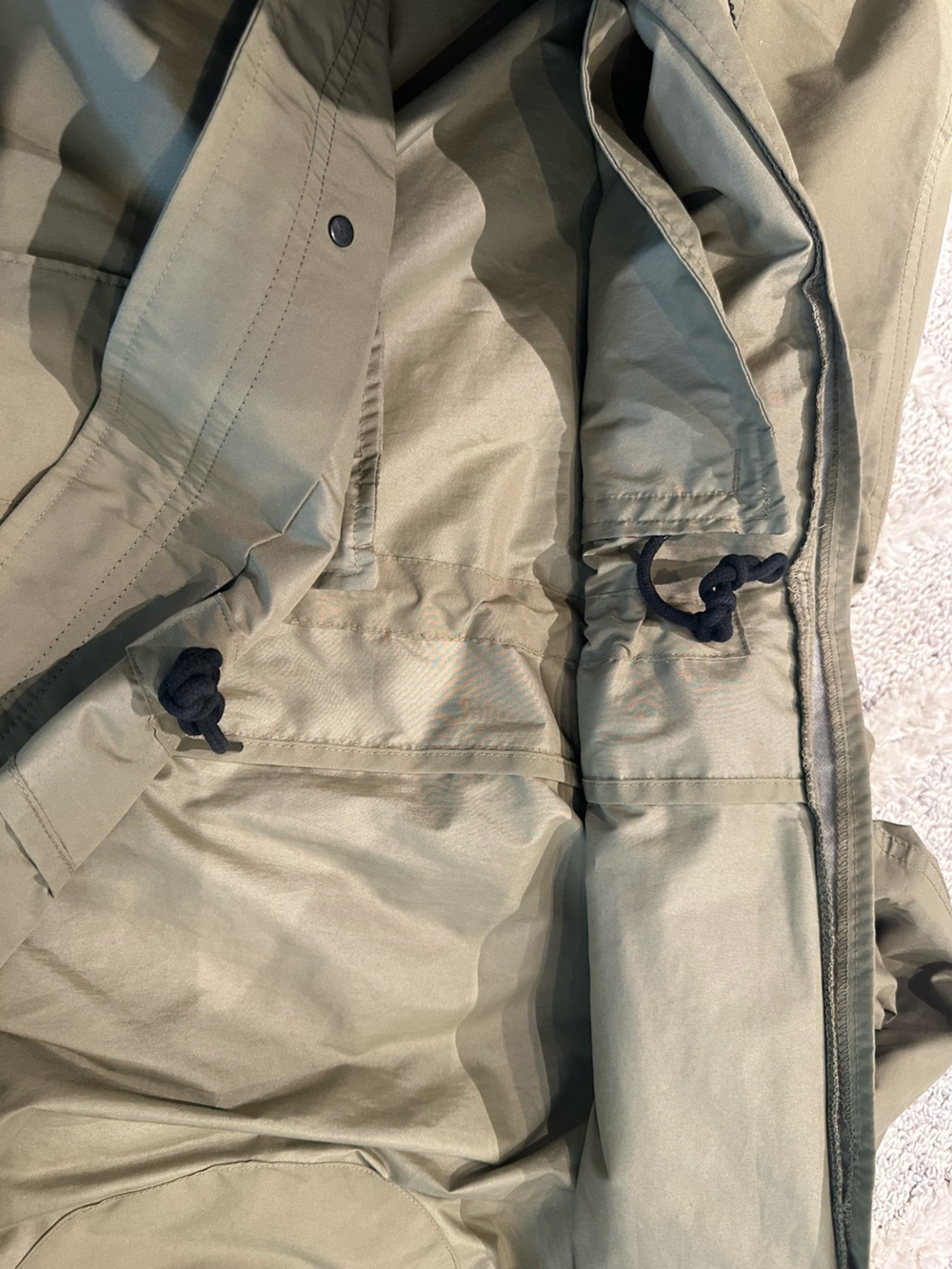 Everlane ReNew Jacket - Picture 5 of 5
